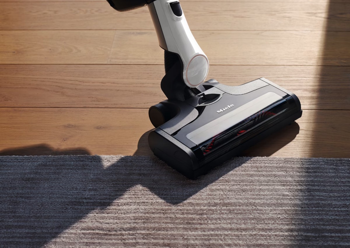 Пылесос Miele SOUL5 Triflex HX2 125 Edition белый лотос