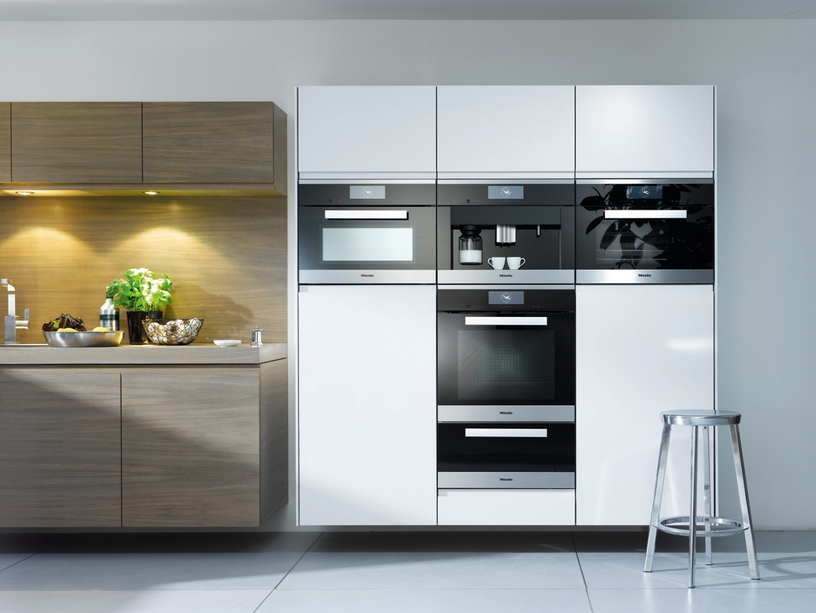 Фото духовой шкаф miele h6860bp edst/clst