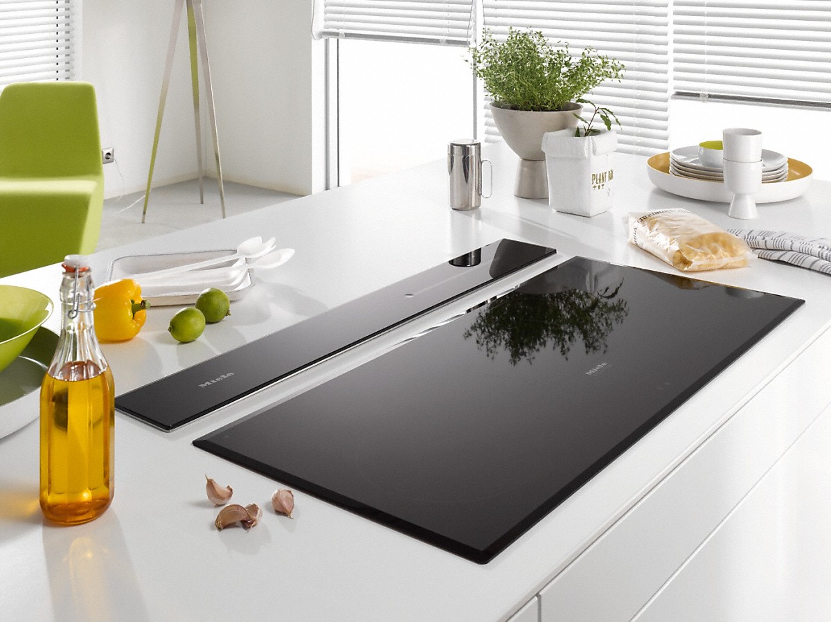 Встраиваемая вытяжка Miele DA 6890