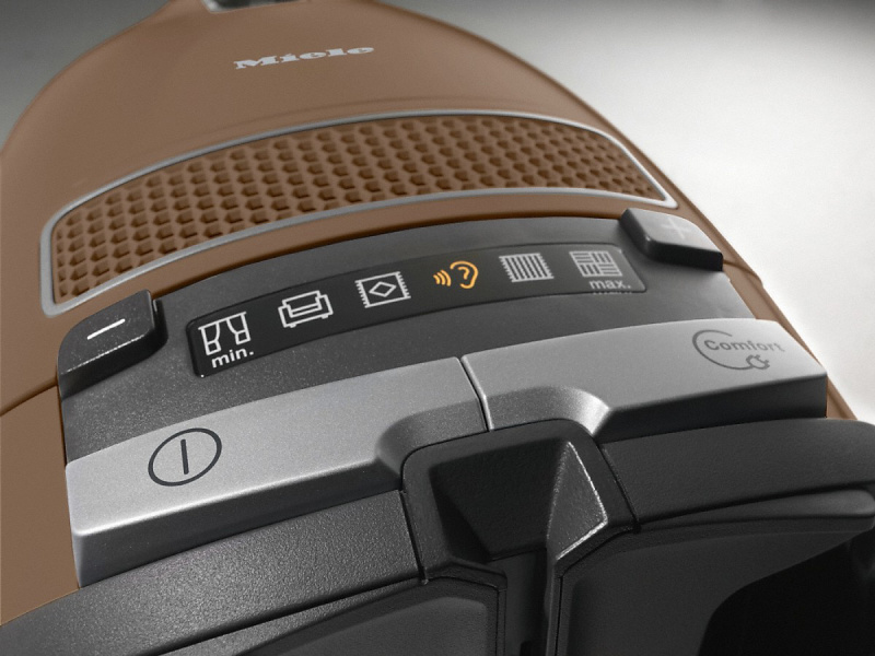 Пылесос Miele SGDA 3 CompleteC 3 Parquet XL коричневый миндаль