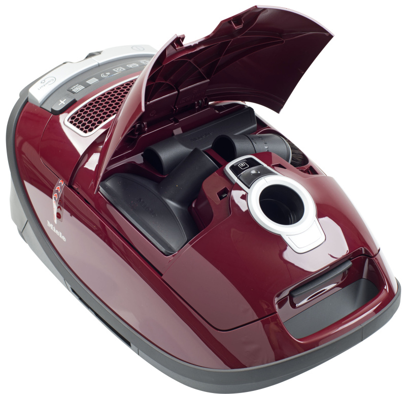 Пылесос Miele SGEA0 Complete C3 Cat&Dog ежевичный красный